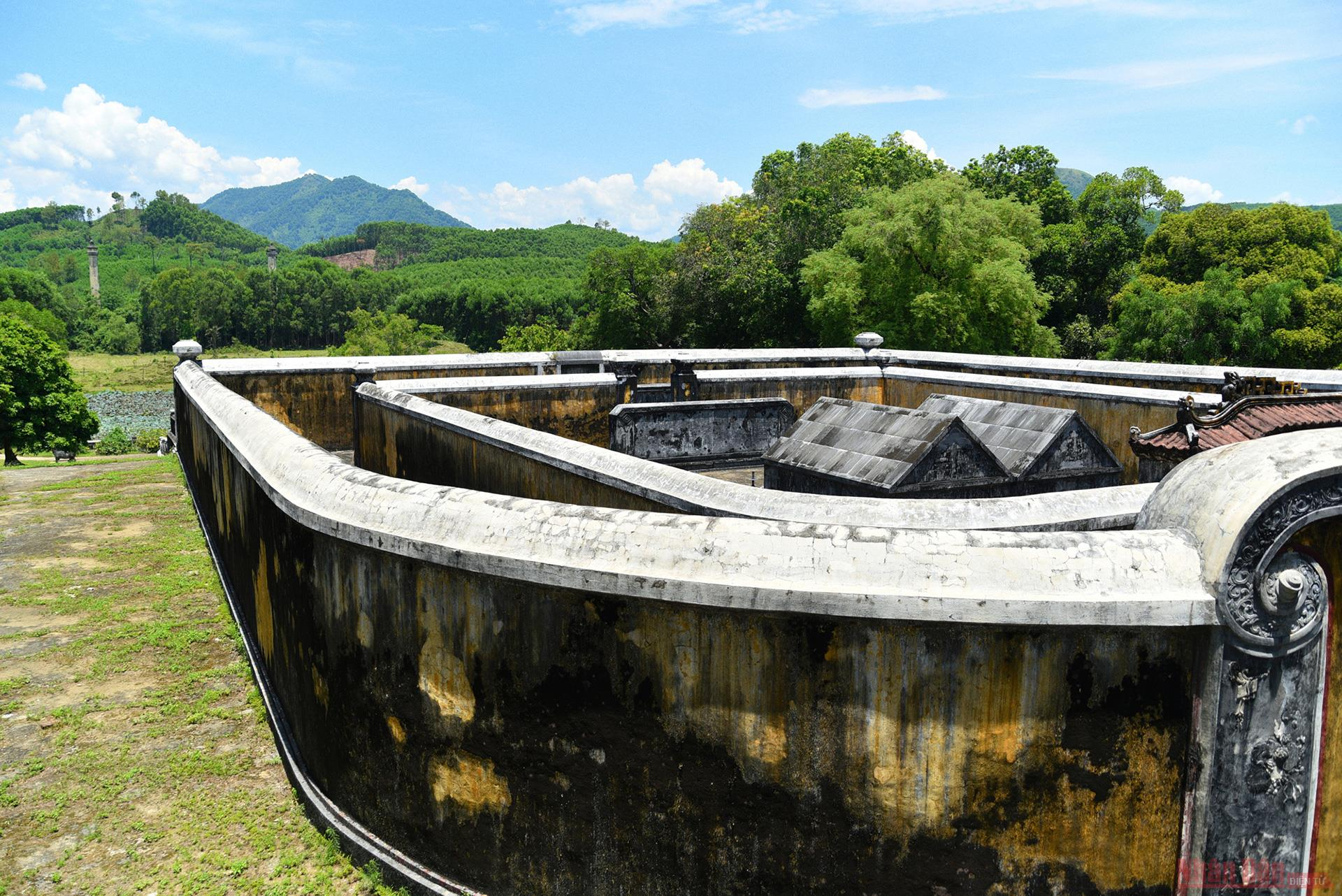Gia Long Tomb, the solemn resting place of Nguyen Dynasty’s first Emperor 0314 5